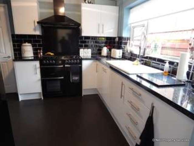  Image of 4 bedroom Terraced house to rent in Tithe Avenue Beck Row Bury St. Edmunds IP28 at Tithe Avenue Beck Row Mildenhall, IP28 8BZ