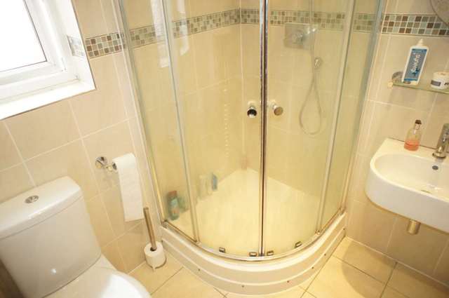  Image of 3 bedroom Terraced house for sale in Newport Road Reading RG1 at Newport Road  Reading, RG1 8EA