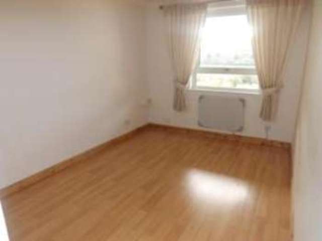  Image of 2 bedroom Flat for sale in Galleon Court Newquay TR7 at Newquay Cornwall Newquay, TR7 2AU