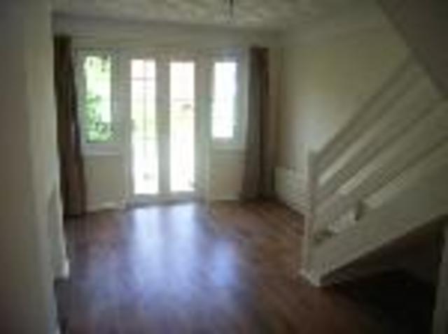  Image of 3 bedroom Bungalow to rent in Nicholas Crescent Fareham PO15 at Fareham, PO15 5AN