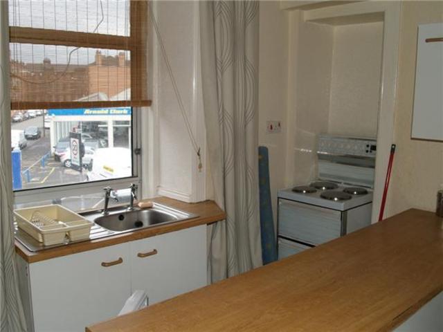  Image of 1 bedroom Flat to rent in Niddrie Road Glasgow G42 at Queens Park Glasgow Glasgow, G42 8PT
