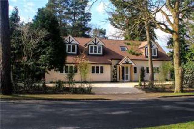  Image of 4 bedroom Detached house for sale in Norfolk Farm Road Maybury Woking GU22 at Pyrford Surrey Pyrford, GU22 8LF