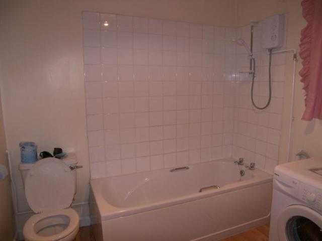  Image of 2 bedroom Flat to rent in Northcote Street Cardiff CF24 at Cardiff, CF24 3BH