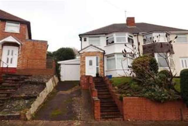  Image of 3 bedroom Semi-Detached house to rent in Fairway Northfield Birmingham B31 at Birmingham, B31 5BA