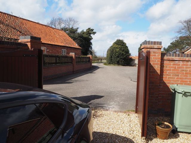  Image of 4 bedroom Detached house for sale in Norwell Lane Cromwell Newark NG23 at Norwell Lane Cromwell Newark, NG23 6JQ