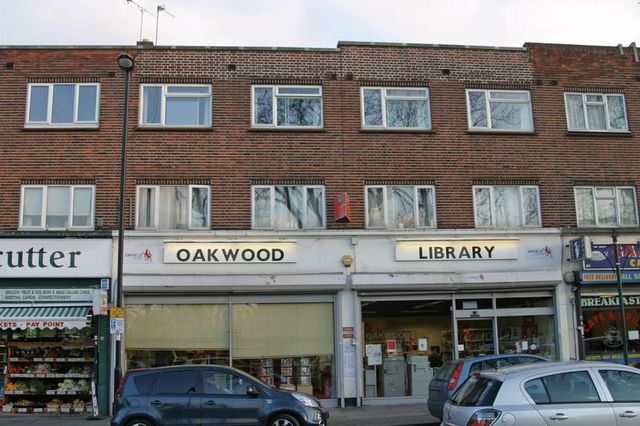  Image of 4 bedroom Houses to rent in Bramley Road London N14 at Oakwood Array Oakwood, N14 4XB