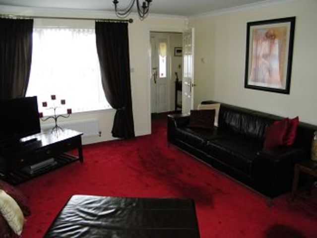  Image of 4 bedroom Semi-Detached house to rent in Ocean Field Clydebank G81 at Clydebank West Dunbartonshire West Dunbartonshire, G81 3QW