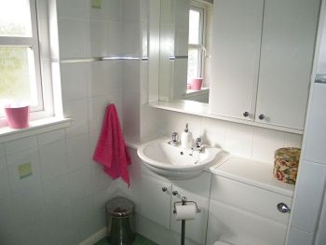  Image of 4 bedroom Semi-Detached house to rent in Ocean Field Clydebank G81 at Clydebank West Dunbartonshire West Dunbartonshire, G81 3QW