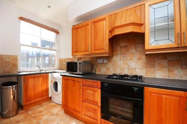  Image of 2 bedroom Flat to rent in Offord Road London N1 at London, N1 1NY