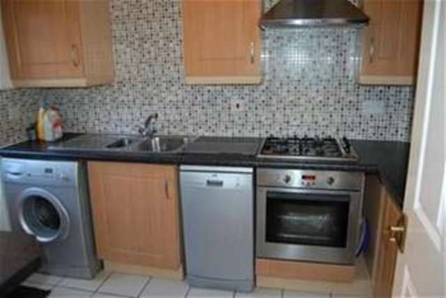  Image of 3 bedroom Detached house to rent in Olga Court Nottingham NG3 at Nottingham, NG3 2NH