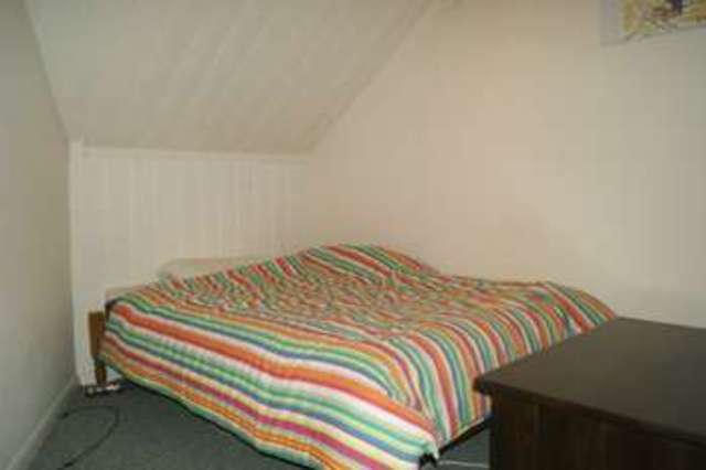  Image of 1 bedroom Property to rent in Fore Street Okehampton EX20 at Okehampton, EX20 1HB