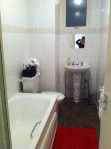  Image of 1 bedroom Flat to rent in Old Kent Road London SE1 at Old Kent Road  London, SE1 5UR