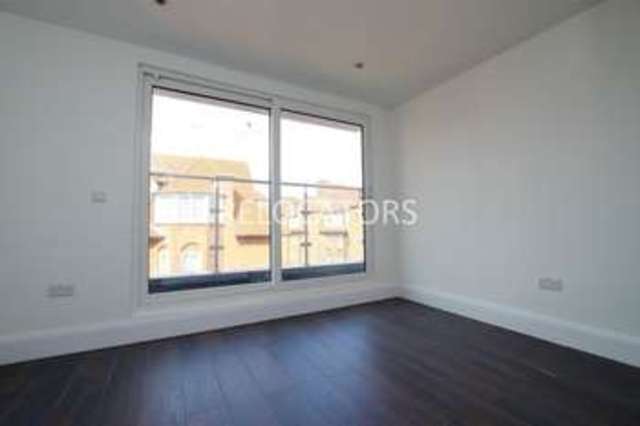  Image of 2 bedroom Flat to rent in Old Nichol Street London E2 at Old Nichol Street  London, E2 7HR