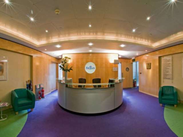 Image of Detached house to rent in Canada Square London E14 at Canary Wharf E14 London, E14 5DY