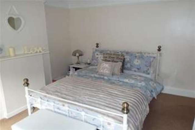  Image of 1 bedroom Maisonette to rent in Ongar Road Brentwood CM15 at Brentwood, CM15 9EA