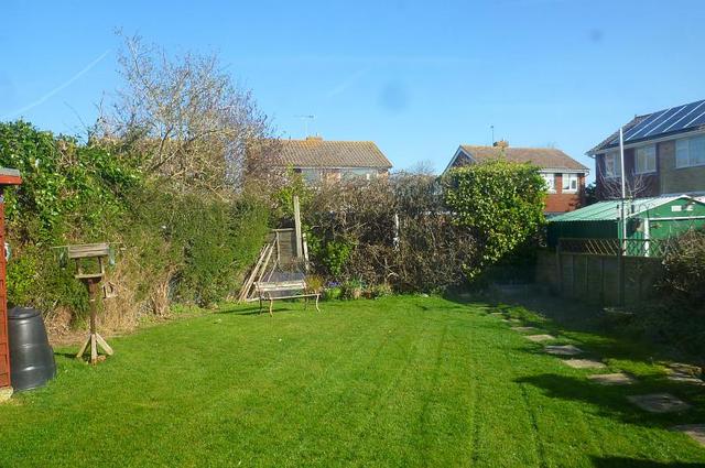  Image of 3 bedroom Detached house to rent in Oxford Drive Bognor Regis PO21 at West Meads  Bognor Regis, PO21 5QU