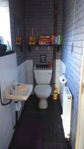  Image of 5 bedroom Property to rent in Padstow Close Bransholme Hull HU7 at Padstow Close Bransholme Hull, HU7 4HG