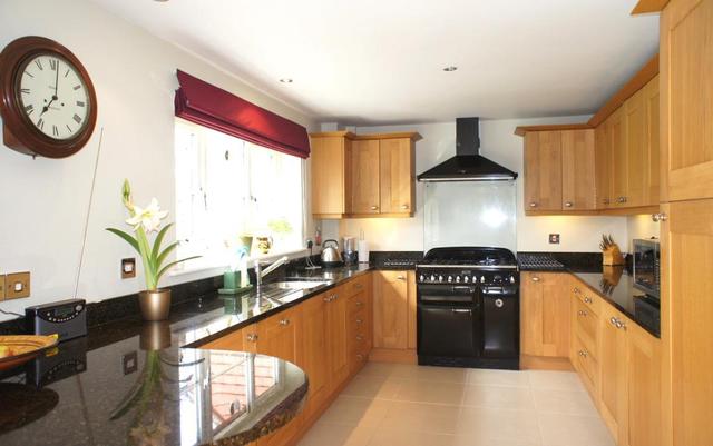  Image of 4 bedroom Detached house for sale in Pardown Oakley Basingstoke RG23 at Oakley, RG23 7DZ
