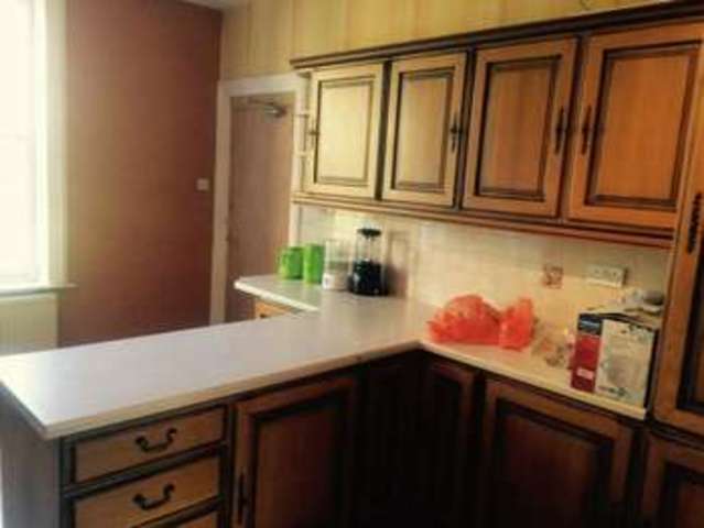  Image of 7 bedroom Detached house to rent in Park Drive Huddersfield HD1 at Park Drive  Huddersfield, HD1 4EG