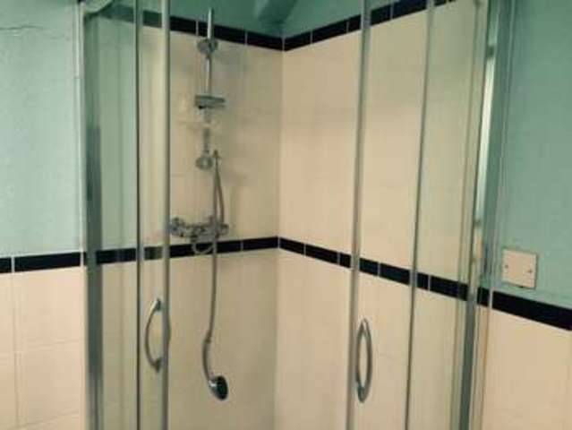  Image of 7 bedroom Detached house to rent in Park Drive Huddersfield HD1 at Park Drive  Huddersfield, HD1 4EG