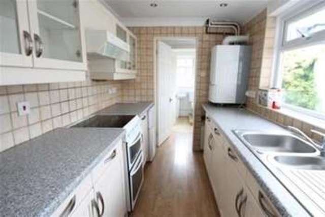  Image of 2 bedroom Detached house to rent in Park Road Chislehurst BR7 at Chislehurst, BR7 5AY