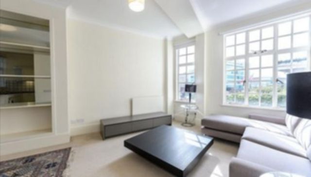  Image of 2 bedroom Apartment to rent in Park Road London NW8 at St John