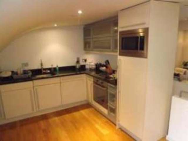  Image of 2 bedroom Flat for sale in Castle Boulevard Nottingham NG7 at Castle Boulevard Nottingham Nottingham, NG7 1RU