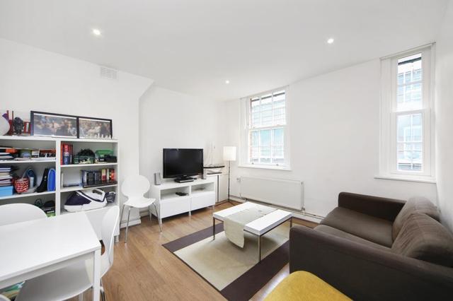  Image of 2 bedroom Flat for sale in Peabody Estate Vauxhall Bridge Road London SW1V at Peabody Estate  Vauxhall Bridge Road, SW1V 1TL
