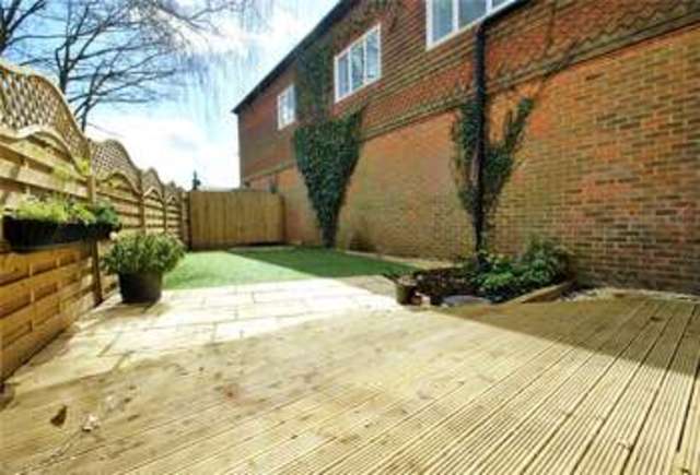  Image of 1 bedroom Apartment for sale in Peach Street Wokingham RG40 at Wokingham Berkshire Wokingham, RG40 1XP