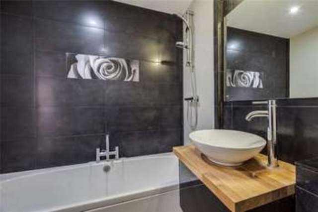  Image of 2 bedroom Apartment for sale in Peach Street Wokingham RG40 at Wokingham Berkshire Wokingham, RG40 1XP