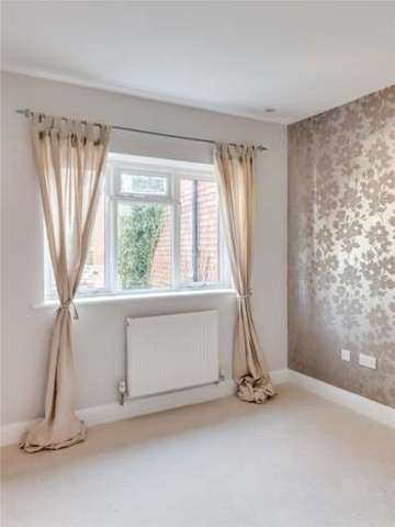  Image of 2 bedroom Apartment for sale in Peach Street Wokingham RG40 at Wokingham Berkshire Wokingham, RG40 1XP