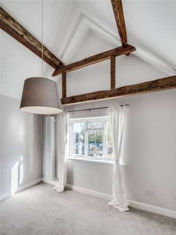  Image of 3 bedroom Apartment for sale in Peach Street Wokingham RG40 at Wokingham Berkshire Wokingham, RG40 1XP