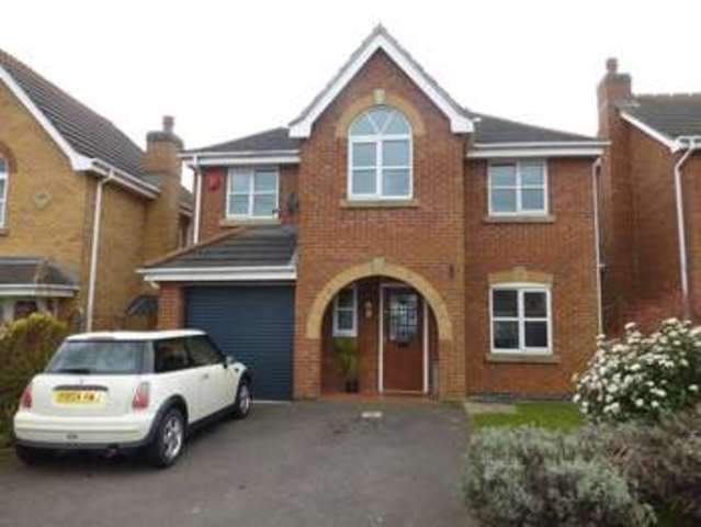  Image of 4 bedroom Detached house for sale in Pear Tree Close Sleaford NG34 at Pear Tree Close  Sleaford, NG34 7XJ