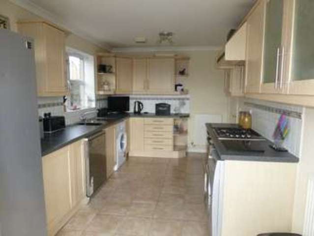  Image of 4 bedroom Detached house for sale in Pear Tree Close Sleaford NG34 at Pear Tree Close  Sleaford, NG34 7XJ