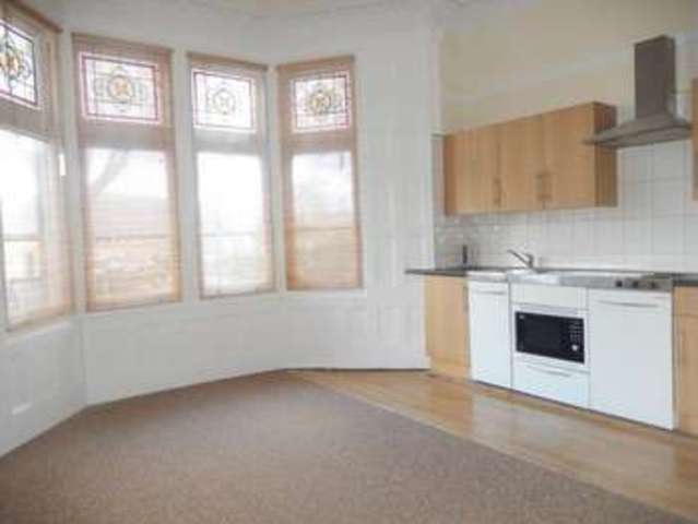  Image of 1 bedroom Flat to rent in Pen-Y-Lan Road Penylan Cardiff CF23 at Pen-Y-Lan Road  Cardiff, CF23 5HW