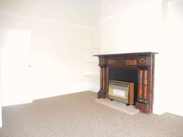  Image of 1 bedroom Flat to rent in Pen-Y-Lan Road Penylan Cardiff CF23 at Pen-Y-Lan Road  Cardiff, CF23 5HW