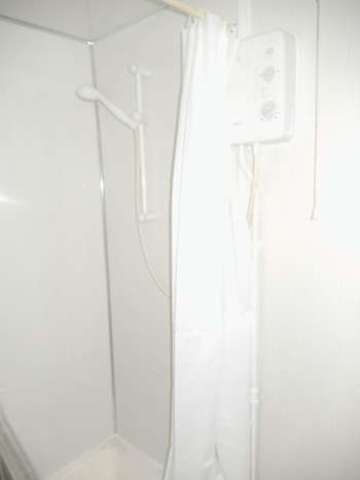  Image of 1 bedroom Flat to rent in Pen-Y-Lan Road Penylan Cardiff CF23 at Pen-Y-Lan Road  Cardiff, CF23 5HW