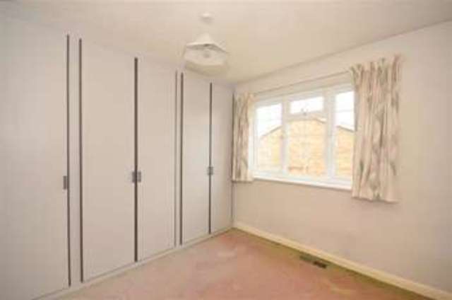  Image of 4 bedroom Semi-Detached house for sale in Penshurst Way Sutton SM2 at Sutton Surrey Sutton, SM2 6HR