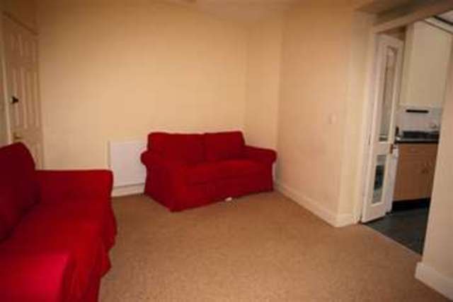  Image of 2 bedroom Detached house to rent in Peterborough Road Southampton SO14 at Southampton, SO14 6HY