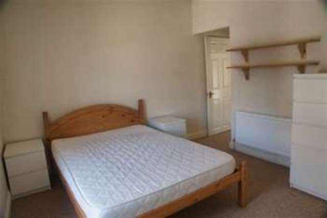  Image of 1 bedroom Property to rent in Peterborough Road Southampton SO14 at Southampton, SO14 6HY