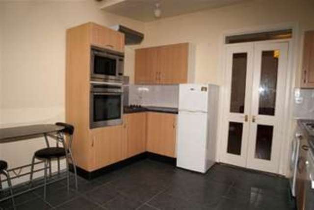  Image of 1 bedroom Property to rent in Peterborough Road Southampton SO14 at Southampton, SO14 6HY