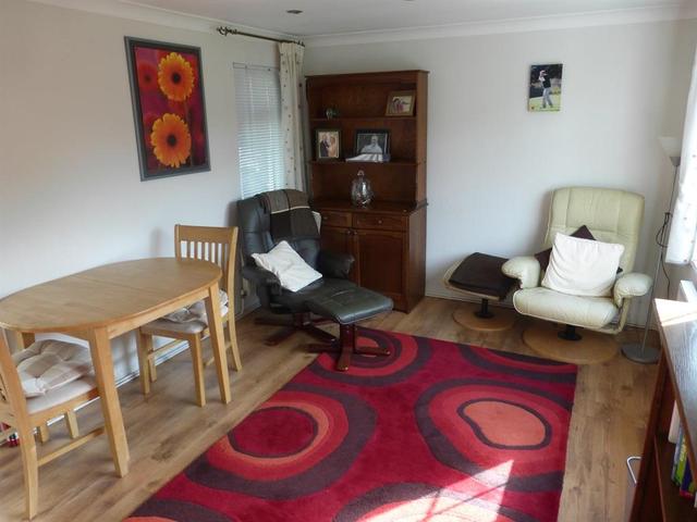  Image of 1 bedroom Detached house for sale in Peters Avenue London Colney St. Albans AL2 at Peters Avenue London Colney St. Albans, AL2 1NQ