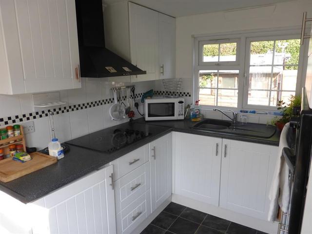  Image of 1 bedroom Detached house for sale in Peters Avenue London Colney St. Albans AL2 at Peters Avenue London Colney St. Albans, AL2 1NQ