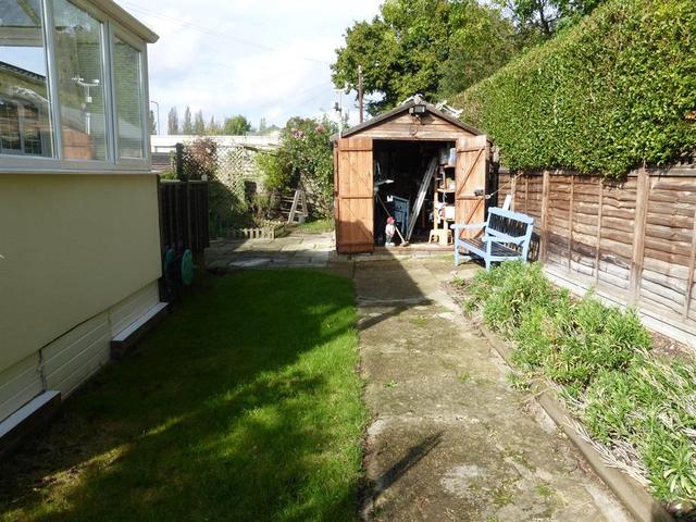  Image of 1 bedroom Detached house for sale in Peters Avenue London Colney St. Albans AL2 at Peters Avenue London Colney St. Albans, AL2 1NQ