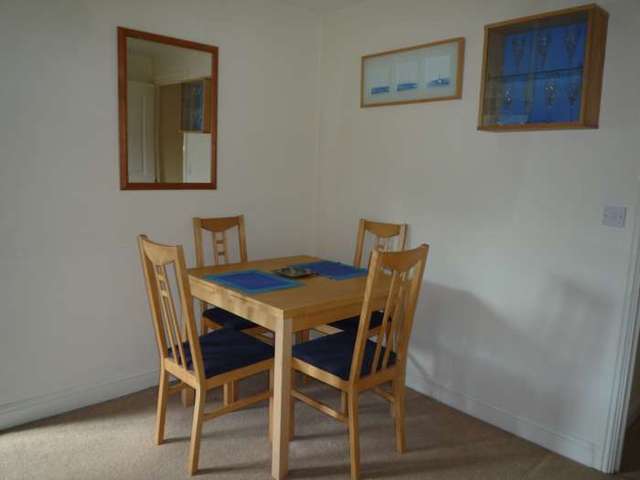  Image of 2 bedroom Flat to rent in Michaels Mews Aylesbury HP19 at Phoenix House, Michaels Mews Fairford Leys Aylesbury, HP19 7GH