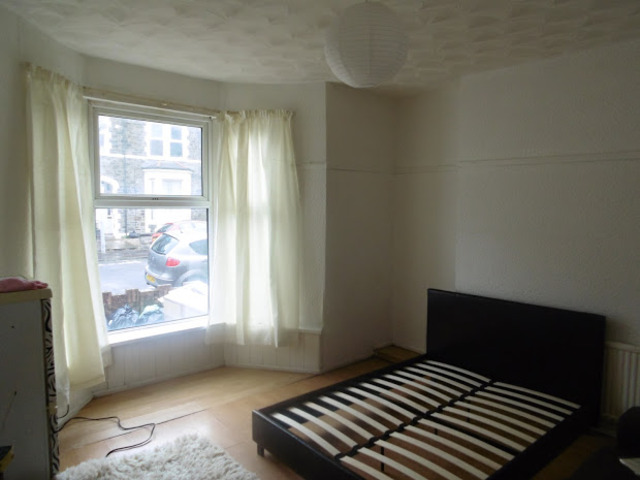  Image of 5 bedroom House Share to rent in Piercefield Place Cardiff CF24 at Piercefield Place  Cardiff, CF24 0LD