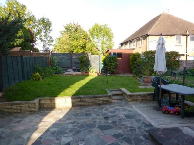  Image of 3 bedroom Semi-Detached house to rent in Pinfold Road Bushey WD23 at Pinfold Road  Bushey, WD23 2DU