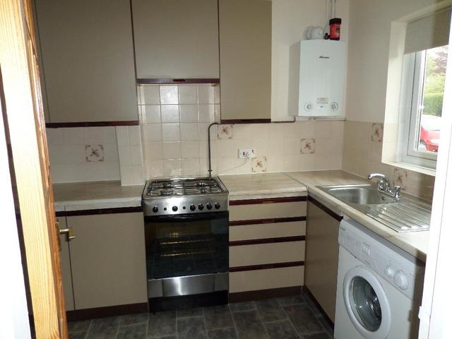  Image of 2 bedroom Semi-Detached house to rent in Plough Way Winchester SO22 at Badgers Farm  Winchester, SO22 4PW