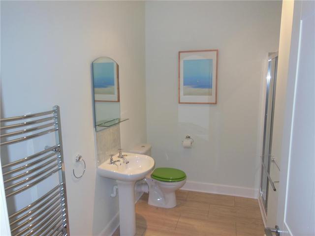  Image of 1 bedroom Flat to rent in Portland Street Edinburgh EH6 at Leith Edinburgh Edinburgh, EH6 4BB