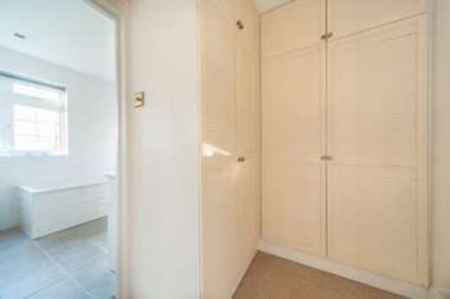  Image of 4 bedroom Detached house for sale in Powder Mill Lane Leigh Tonbridge TN11 at Powder Mill Lane Leigh Tonbridge, TN11 8PZ